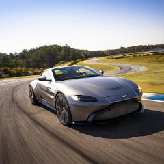 Aston Martin Vantage Tungsten Silver 01